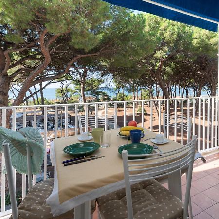 Apartment La Pineta By Interhome Casa Sant'Eugenia Exterior photo