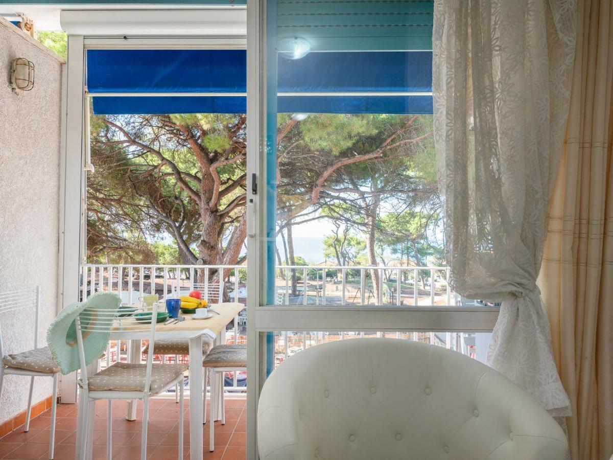Apartment La Pineta By Interhome Casa Sant'Eugenia Exterior photo
