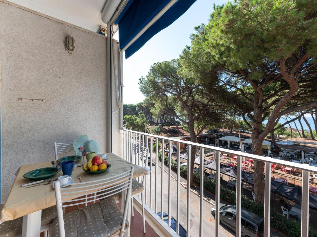 Apartment La Pineta By Interhome Casa Sant'Eugenia Exterior photo